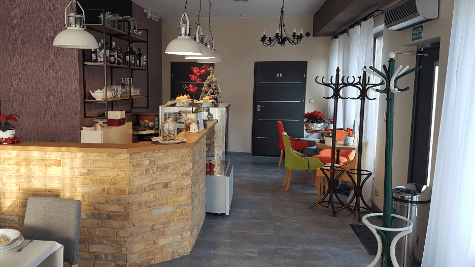 Interior bar